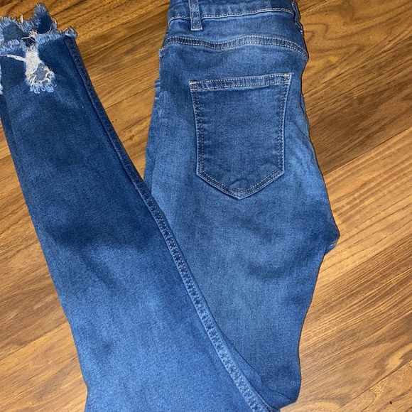 Blue high rise jeans. - Picture 3 of 3